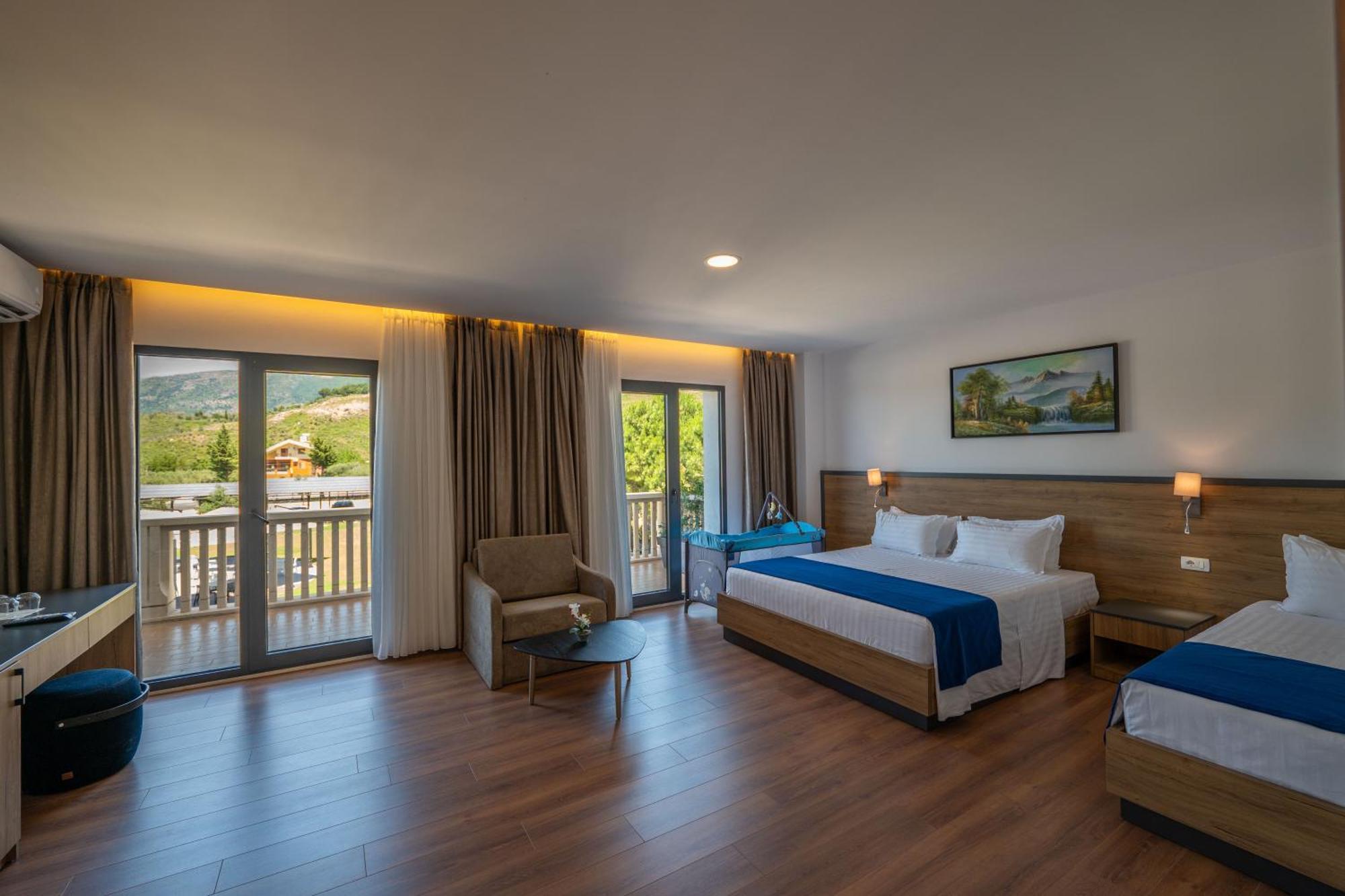 Acros Resort Vlorë Εξωτερικό φωτογραφία